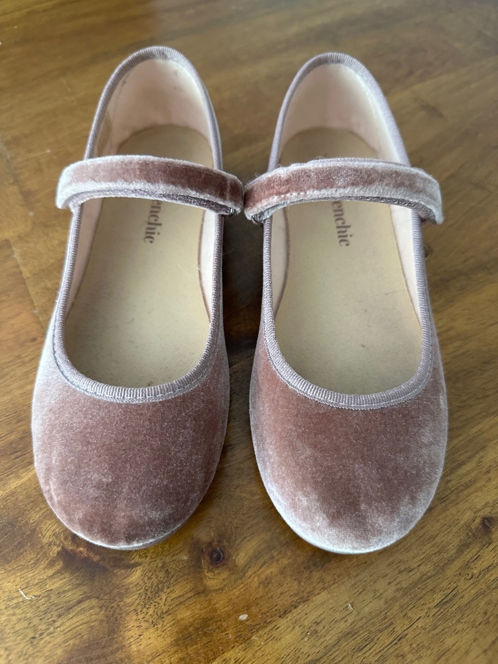 Childrenchic Classic Velvet Mary Janes in Rose